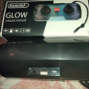 NEW BLUETOOTH WIRELESS SPEAKER & CHARGER WORTH $55 ONLY $34